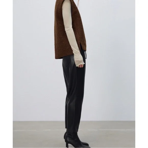 Zara Faux Leather The Weekend Pants in Black Size Medium - Picture 2 of 9